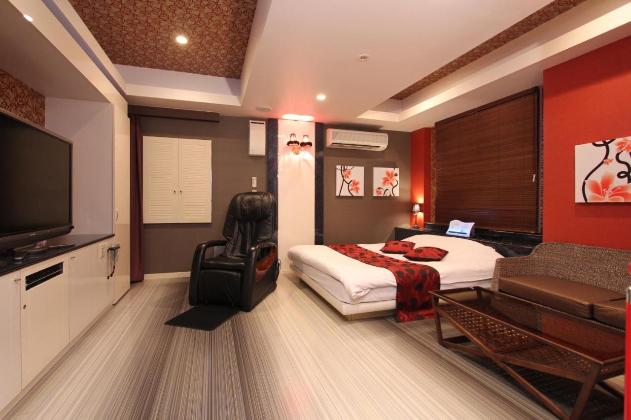 Hotel K-Wave R (Adults Only) Koshigaya Exterior photo